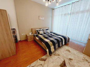 Spacious studio apartment in quite area for rent., Dubai